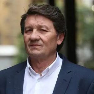 Antonio Gutiérrez Vegara perfil 3